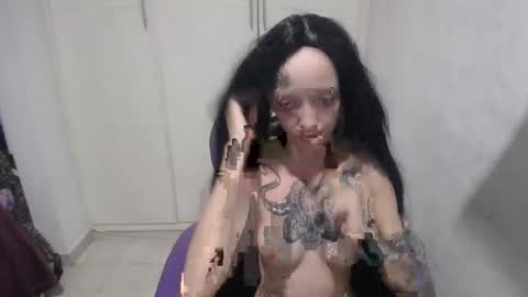 Luna online show from 01.01.25