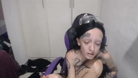 Luna online show from 01.02.25