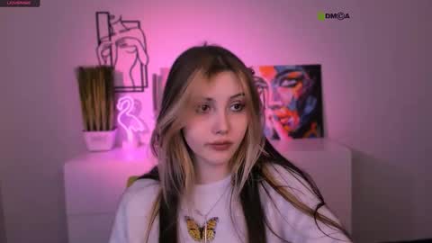 Luna online show from 11.24.25