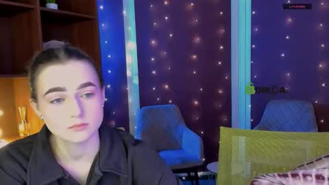 Luna online show from 12.17.25