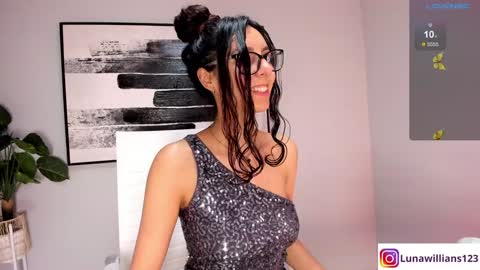 Snapshot of luna_willians chatting on 01.07.25 luna online show from 01.07.25