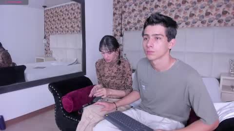 Snapshot of luna_x_daneska chatting on 05.14.26 Luna X Daneska online show from 05.14.26