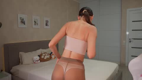 Sweet Luna online show from 03.17.26