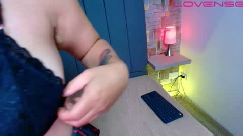 lunaa____ online show from 04.18.26