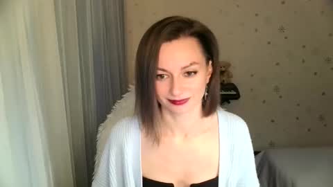 lunaa_bluee online show from 11.24.25