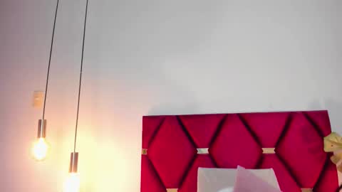 Luna Aspen online show from 11.11.25