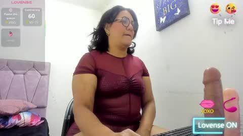 Snapshot of lunabrillante1972 chatting on 06.15.26 lunabrillante1972 online show from 06.15.26