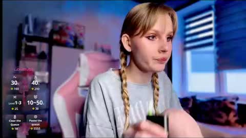 Britney online show from 07.10.26