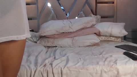 LUNA online show from 04.19.26