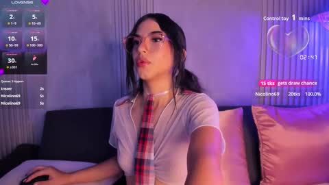 lunalancaster_ online show from 10.10.25