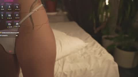 lunalike online show from 04.18.26