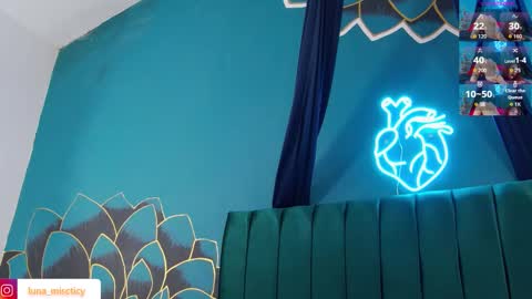 Luna online show from 10.25.25