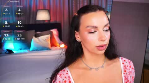 Luna  next streams Mon Fri Sat Sun 8pm-5am gmt0 online show from 04.20.26