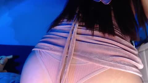 Snapshot of lunapalmer01 chatting on 03.26.26 Julieth online show from 03.26.26