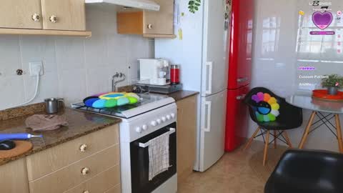 Snapshot of lunary_mix chatting on 01.09.25 Luna online show from 01.09.25