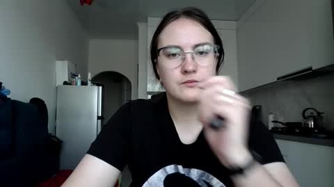 lunavelvet3 online show from 11.05.25