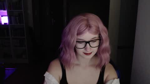 LunaXcherry online show from 03.23.26