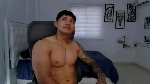 Lunay online show from 04.21.26