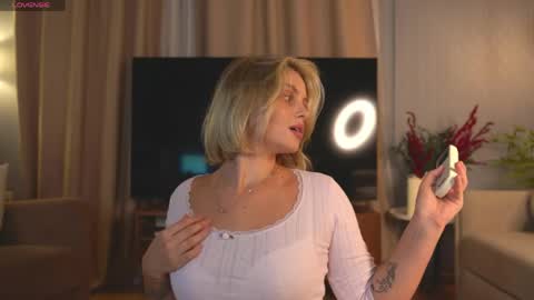 Evi online show from 05.05.26