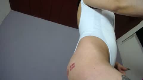 Snapshot of lunitaqueen_ chatting on 06.26.26 Luna Tamara online show from 06.26.26