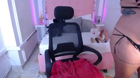 lunna_boobs20 online show from 11.08.25