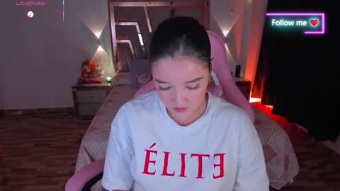 LUNA ROSE online show from 03.05.26