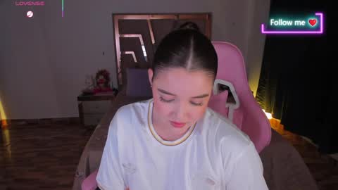 LUNA ROSE online show from 03.27.26