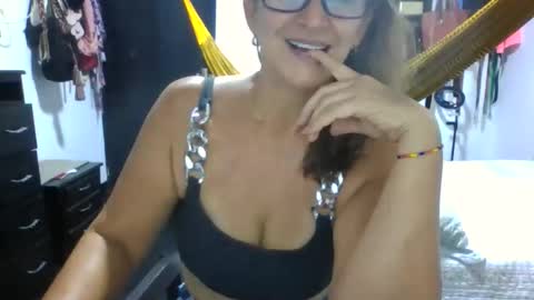 Lupita online show from 03.21.26