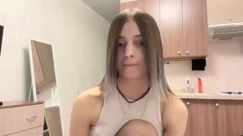 May online show from 11.04.25