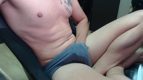 lushboy90 online show from 02.10.25