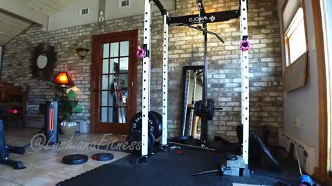 SHOWS ALL MONDAY WEDNESDAYFRIDAYSATURDAY  IN THE MORNING online show from 02.01.25