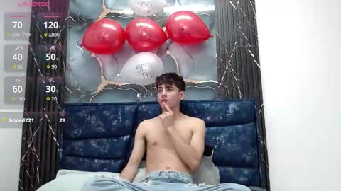 Snapshot of lust_demian chatting on 02.14.26 lust_demian online show from 02.14.26