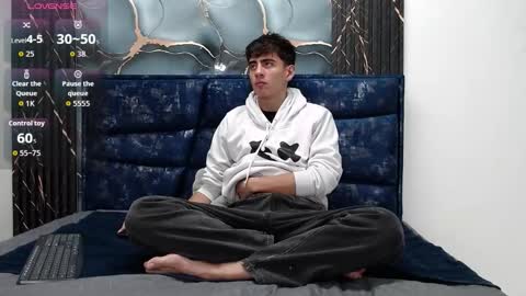 Snapshot of lust_demian chatting on 02.17.26 lust_demian online show from 02.17.26