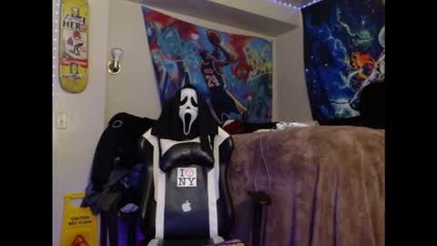 Snapshot of lust_j chatting on 03.20.26 LUST online show from 03.20.26