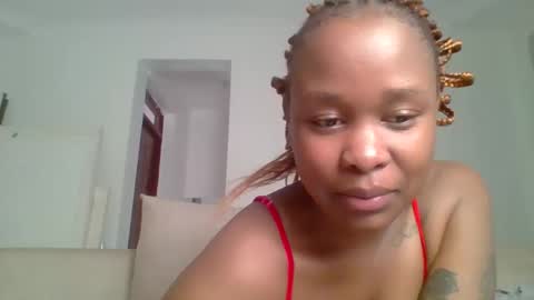 Snapshot of lust_mistress chatting on 12.03.25 lust_mistress online show from 12.03.25