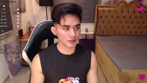 Snapshot of lustdesirex19 chatting on 02.17.25 David online show from 02.17.25