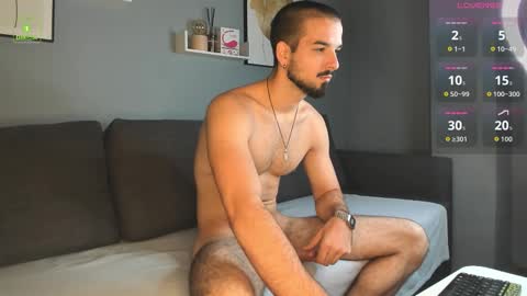 Snapshot of lustful_and_horny chatting on 10.05.25 Frank online show from 10.05.25