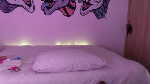 Snapshot of lustful_aprilx chatting on 12.29.24 Valerie April online show from 12.29.24