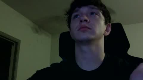 Snapshot of lustfullives chatting on 05.19.26 LustfulLives online show from 05.19.26