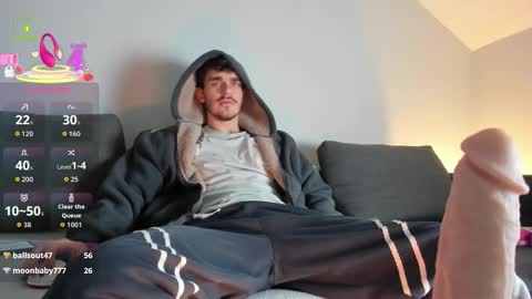 lustfullooking online show from 11.12.25