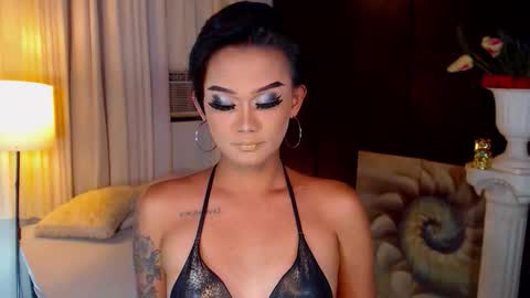 AdriannaFowks online show from 04.12.26