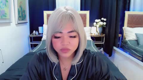 Snapshot of lustfuloffendertrina chatting on 01.08.25 Trina online show from 01.08.25