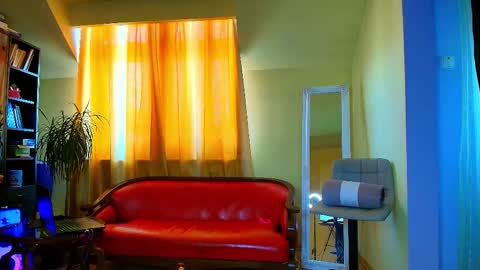 Deea And Chris online show from 09.24.25