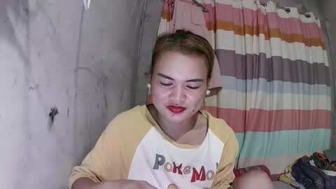 Flora Mae online show from 10.22.25