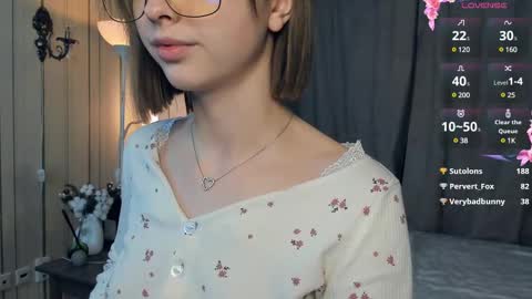 Isabel online show from 02.13.25