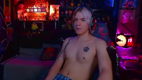 lustymatt online show from 10.29.25