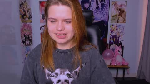 lusy_puff online show from 01.20.25