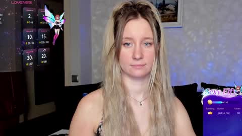 Snapshot of lusyagreenberg chatting on 12.09.24 LusyaGreenberg online show from 12.09.24