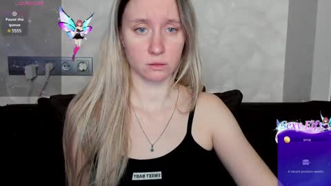 Snapshot of lusyagreenberg chatting on 01.03.25 LusyaGreenberg online show from 01.03.25