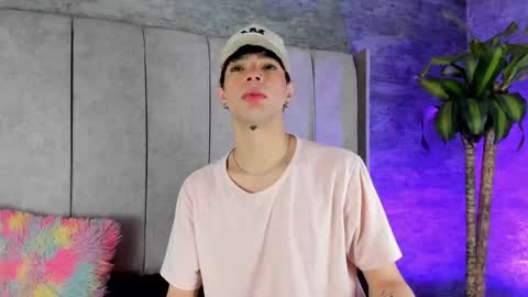 Snapshot of luuck_6 chatting on 02.27.26 luuck online show from 02.27.26